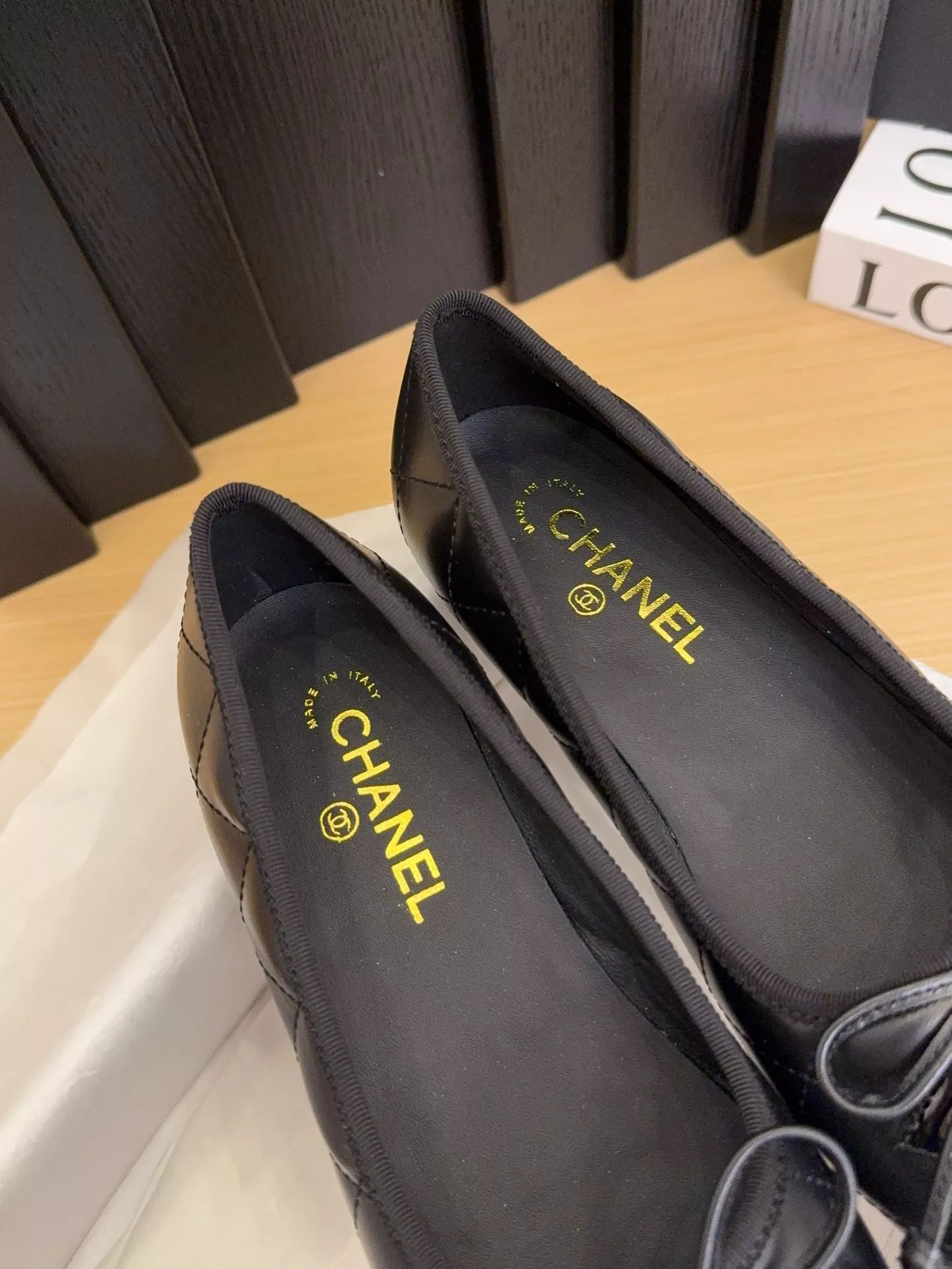 Chanel Flat Shoes For Women Soft 8012