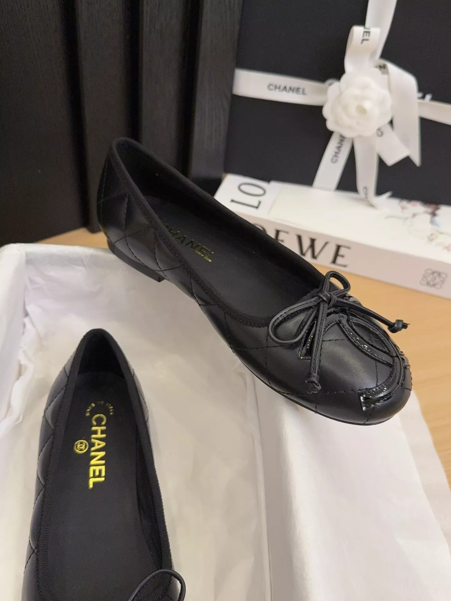 Chanel Flat Shoes For Women Soft 8012
