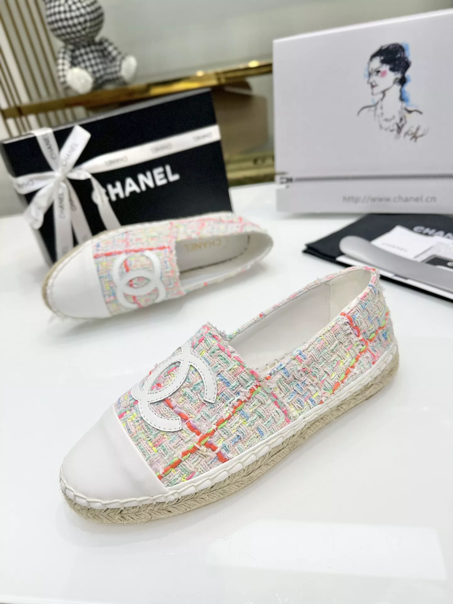 Chanel Flat Shoes For Women Timeless 5164