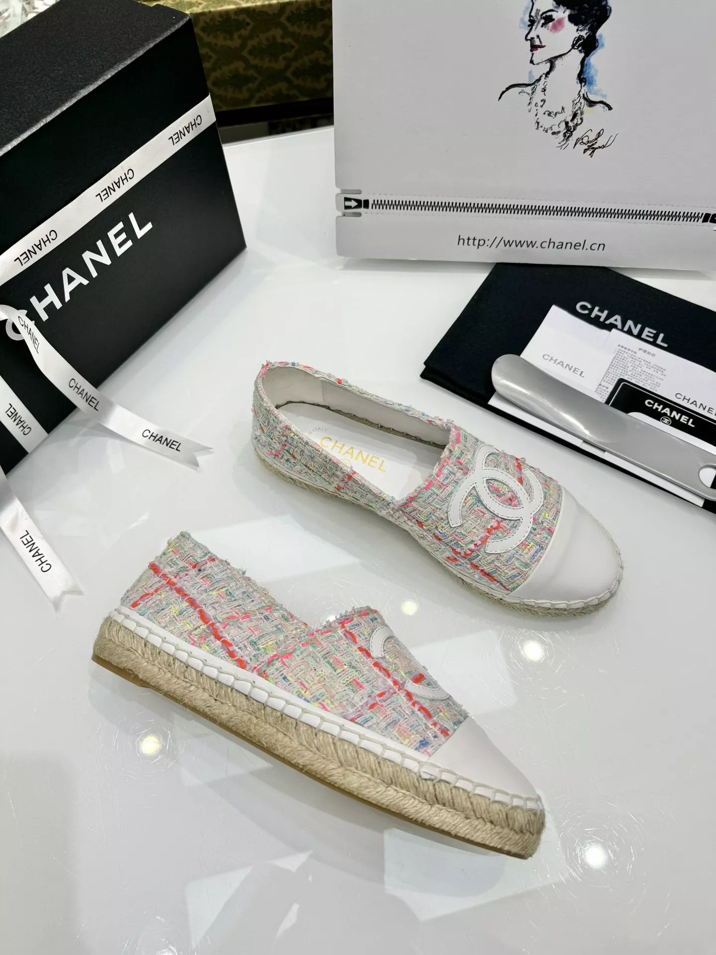 Chanel Flat Shoes For Women Timeless 5164