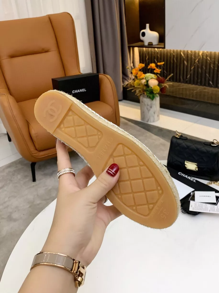 Chanel Flat Shoes For Women Unique 9680