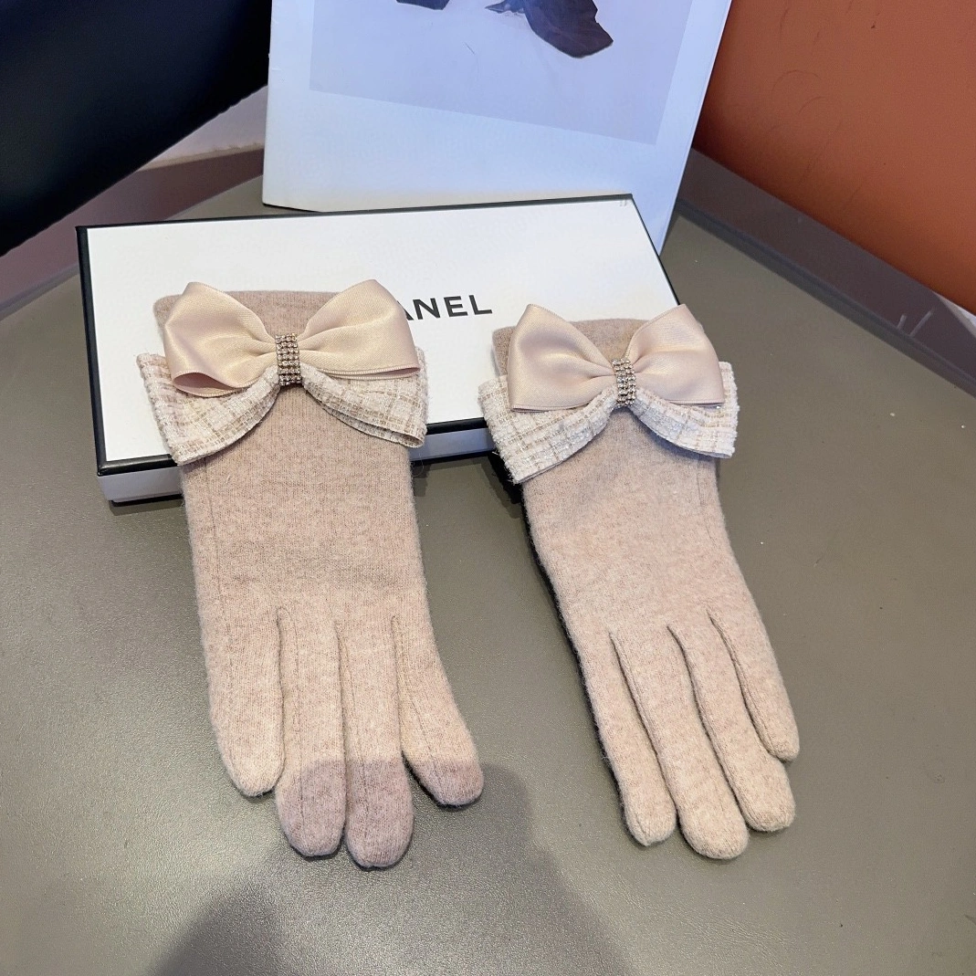 Chanel Gloves For Women Breathable 4999