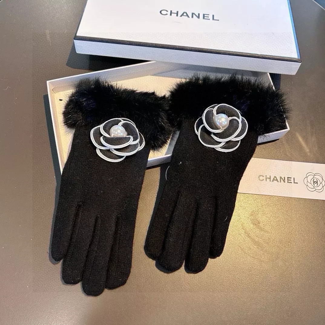 Chanel Gloves For Women Efficient 347