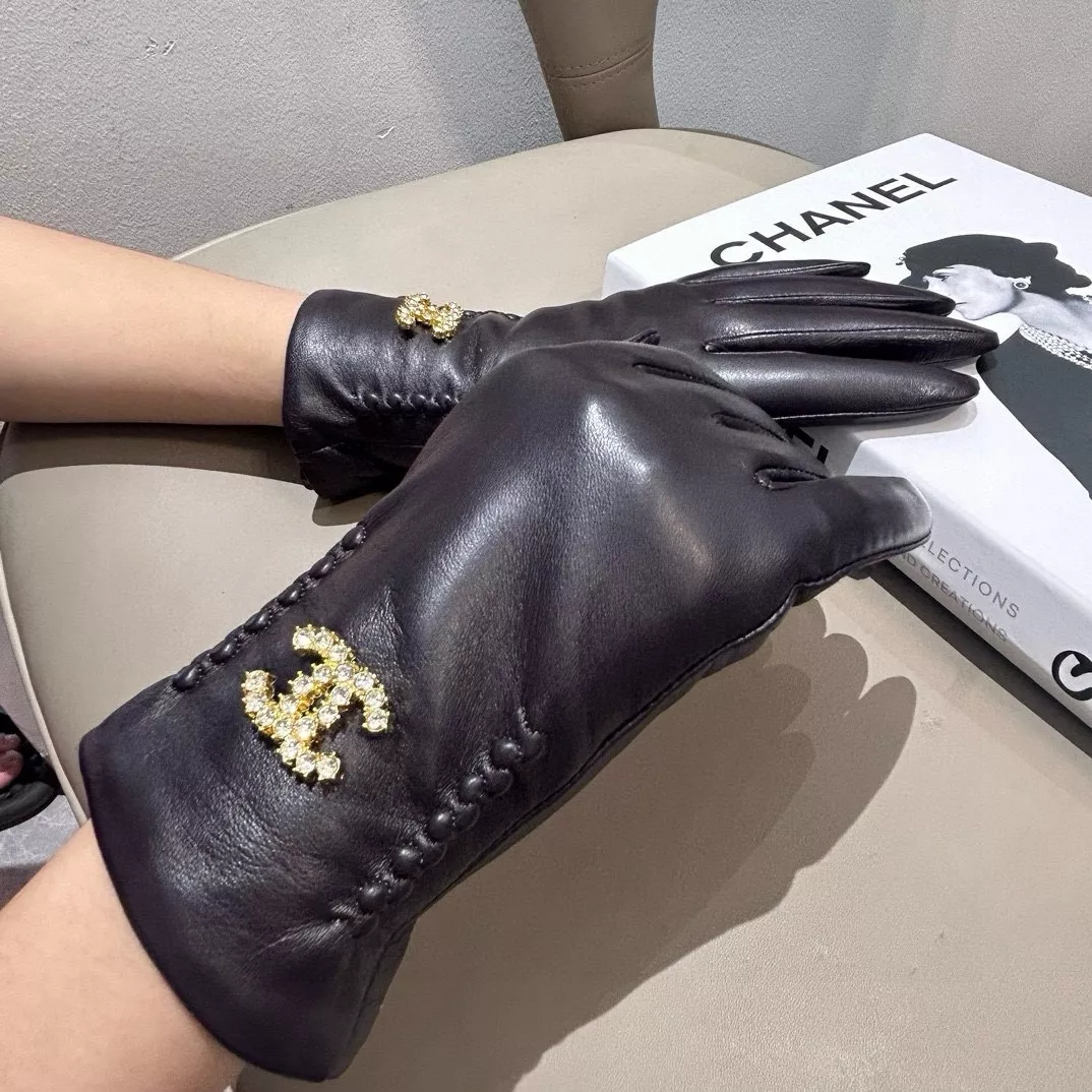 Chanel Gloves For Women Flexible 9018