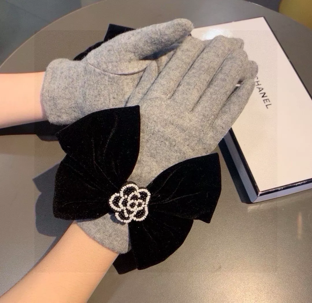 Chanel Gloves For Women GoAnywhere 8994