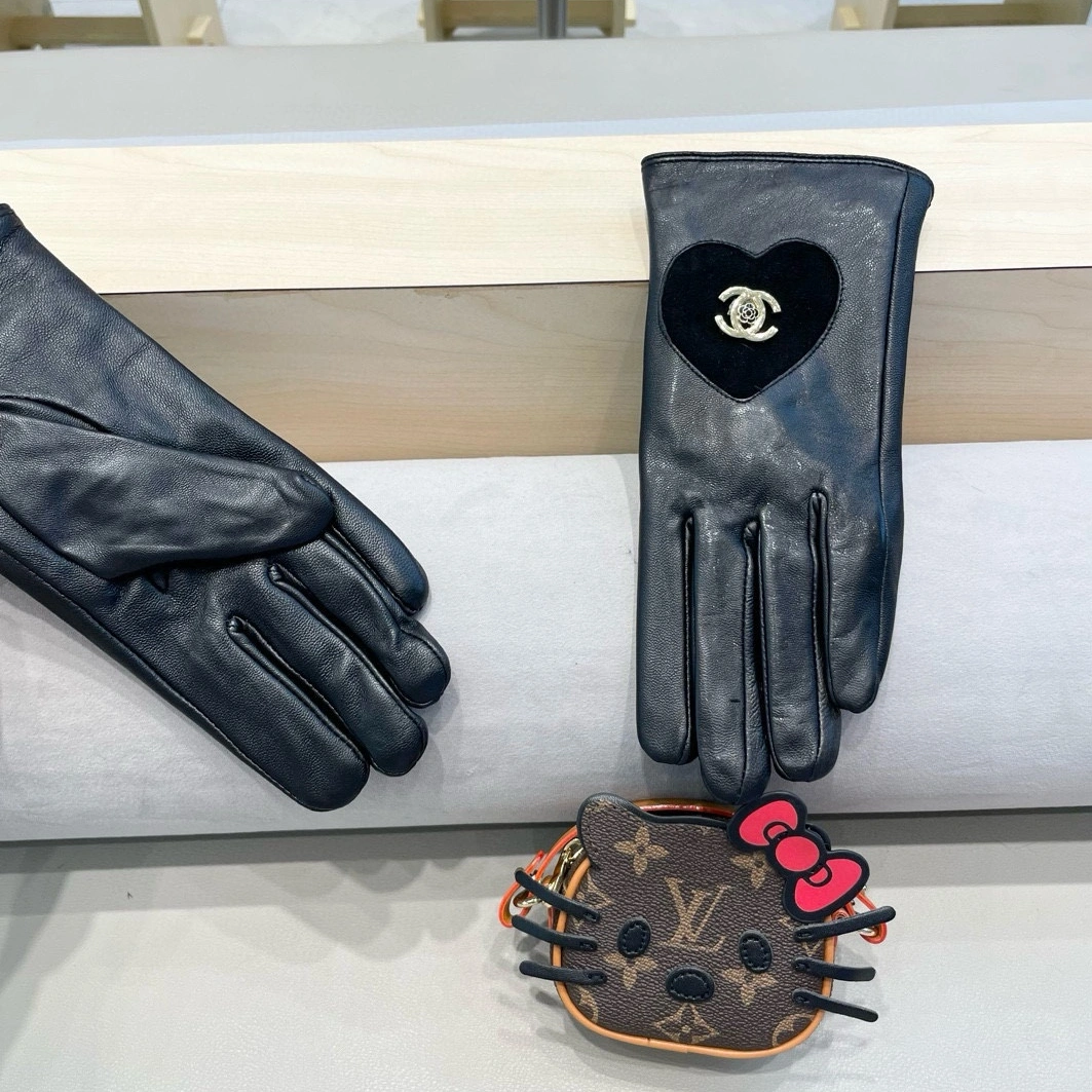 Chanel Gloves For Women Modern 6832