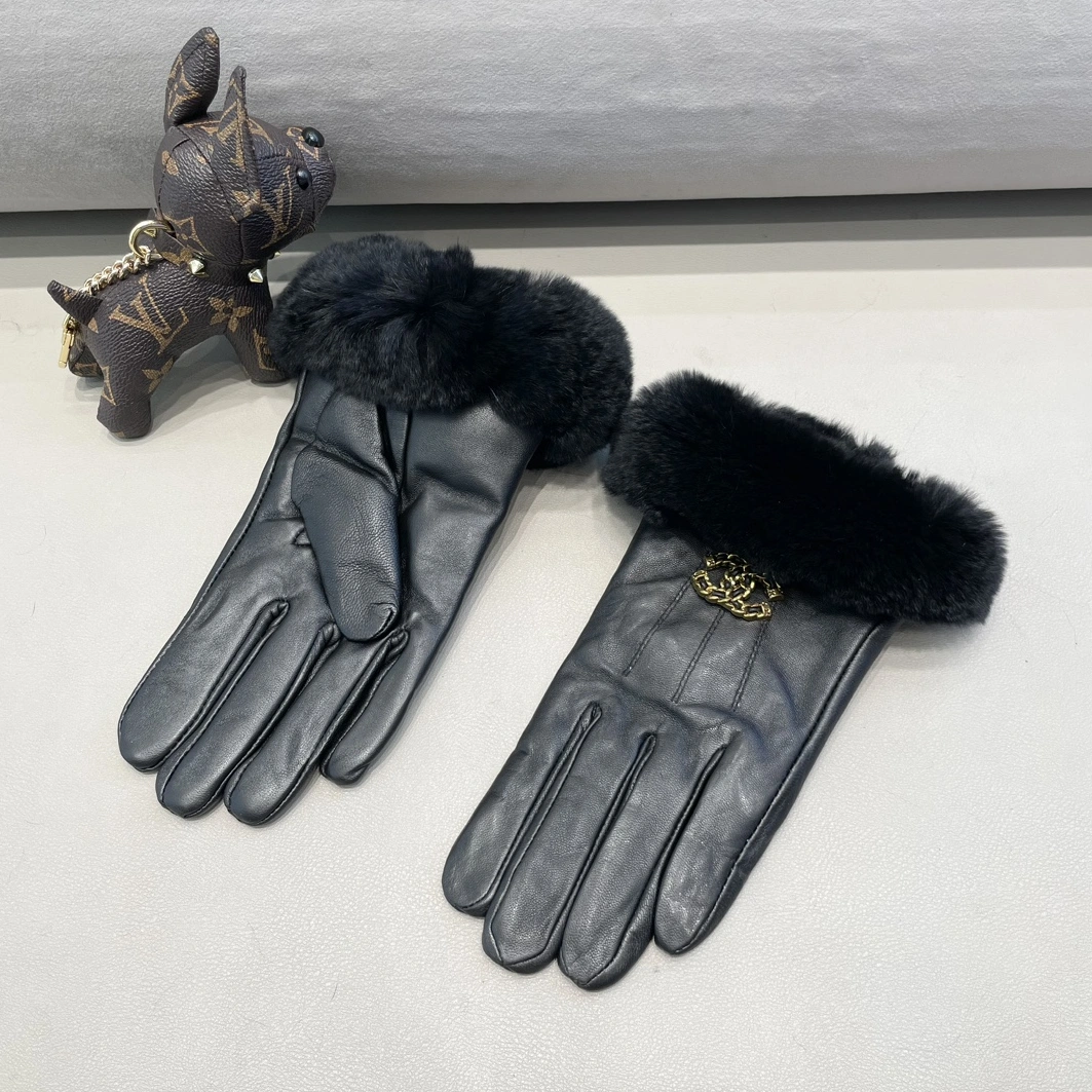 Chanel Gloves For Women StreetReady 1329