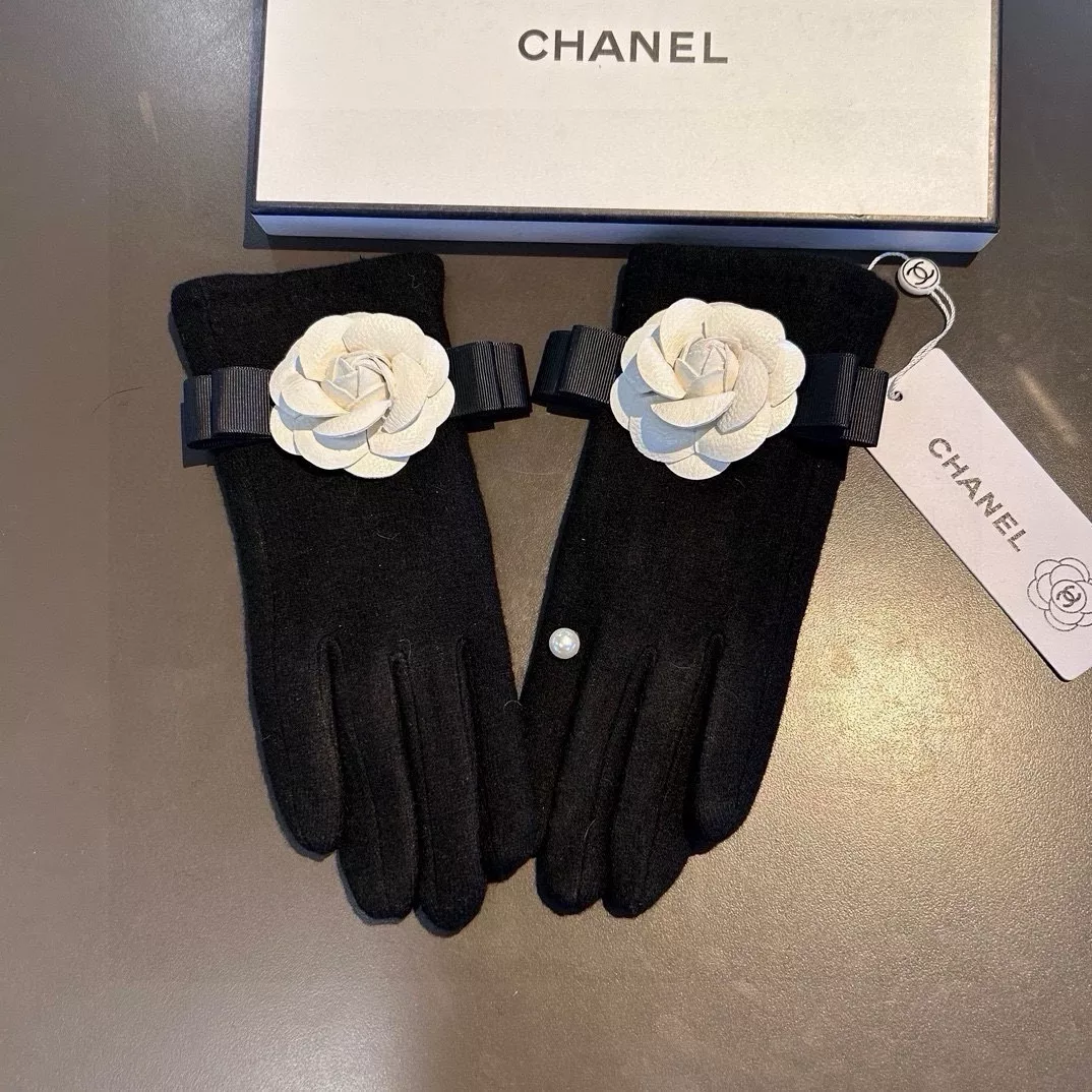 Chanel Gloves For Women Stylish 3868