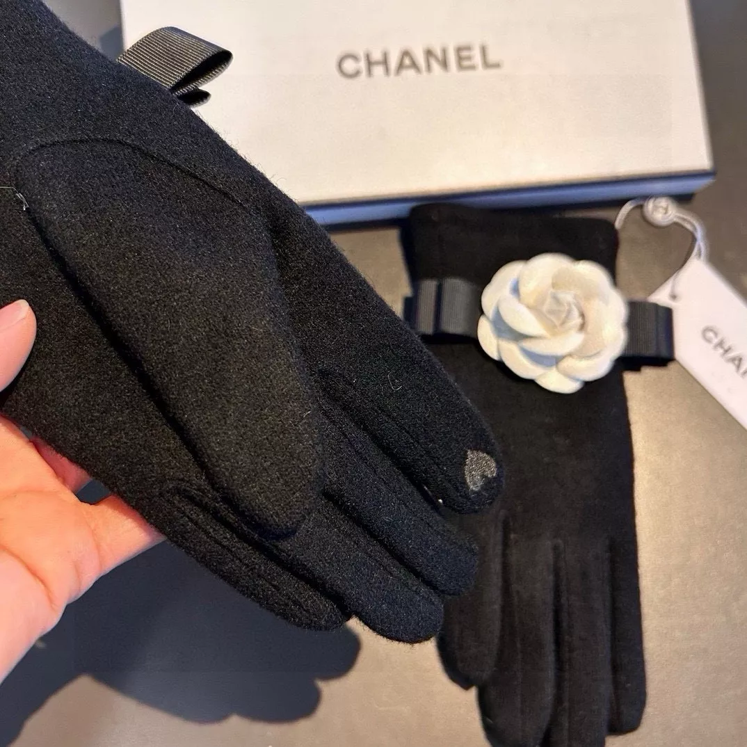 Chanel Gloves For Women Stylish 3868