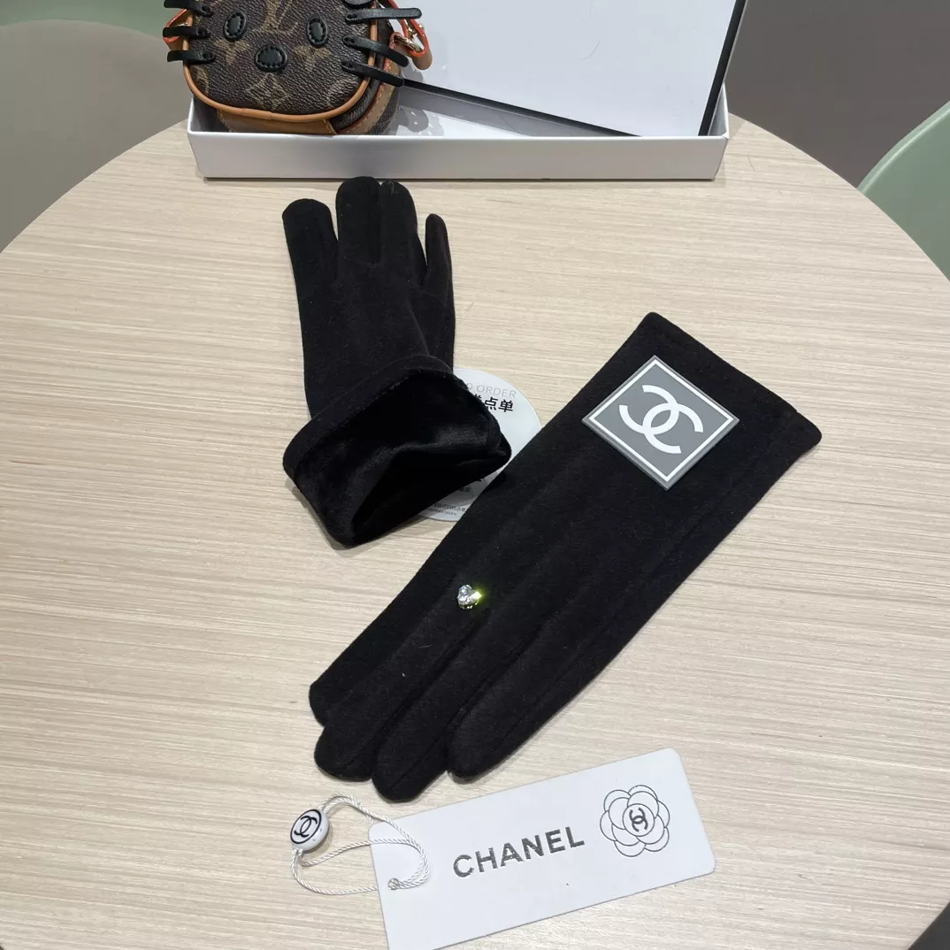 Chanel Gloves Resilient 2934