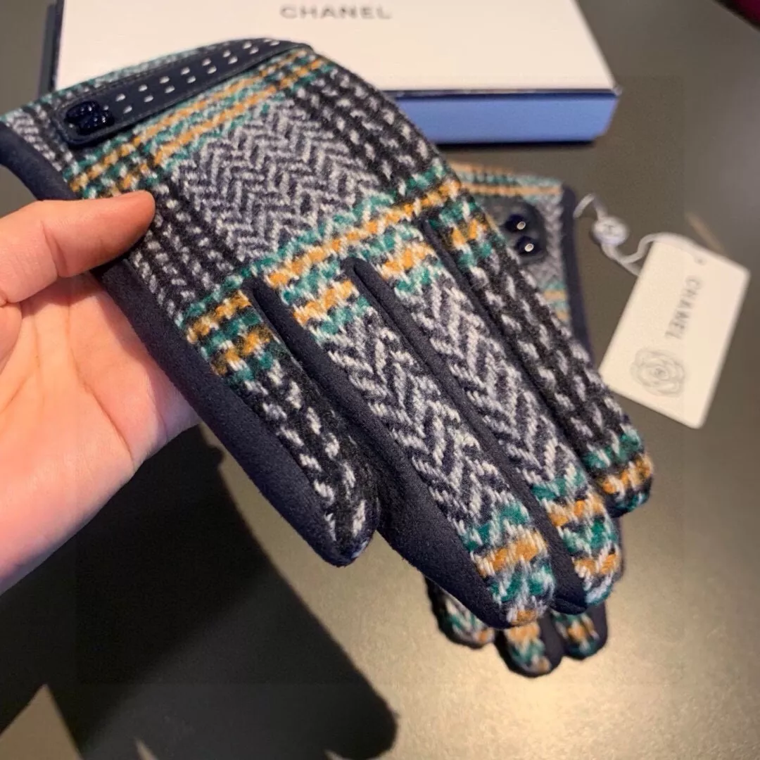 Chanel Gloves Trendy 2762