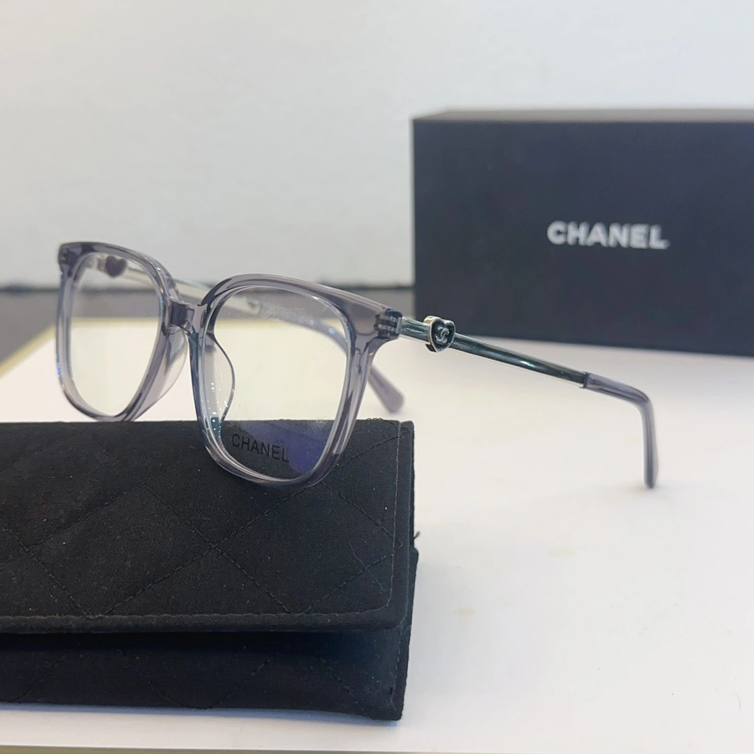 Chanel Goggles Compact 9633