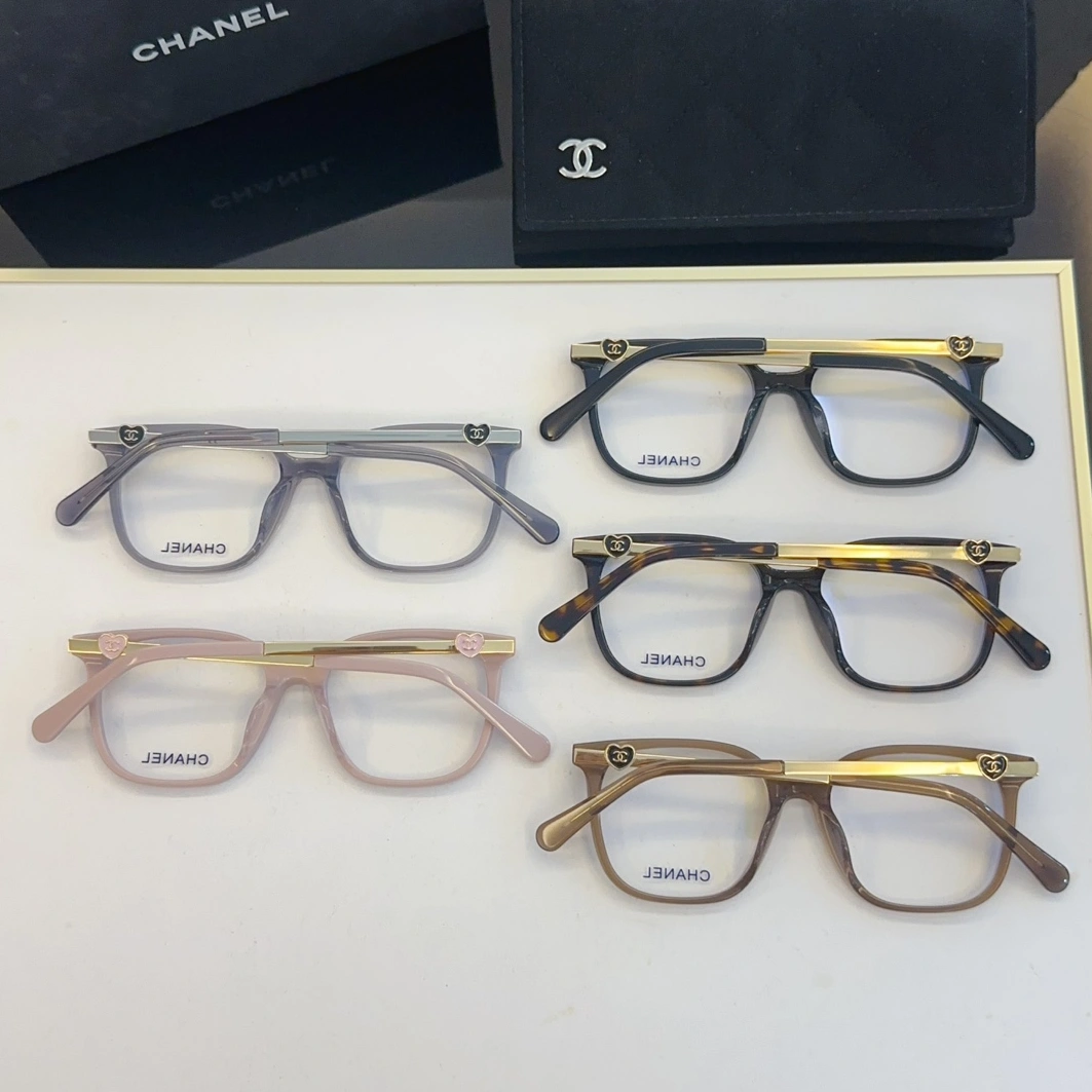 Chanel Goggles EasyMatch 8011