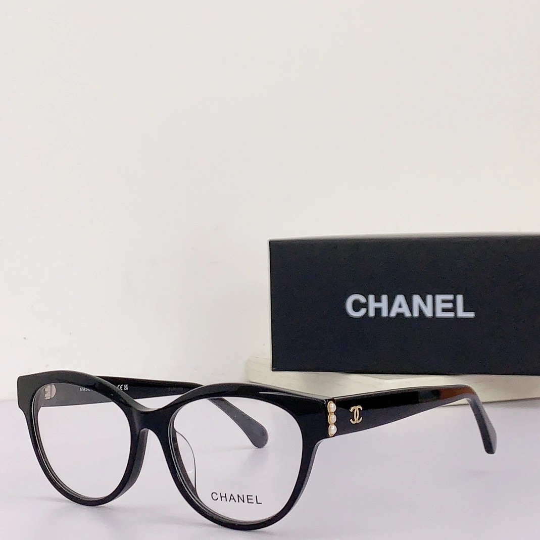 Chanel Goggles Soft 7111