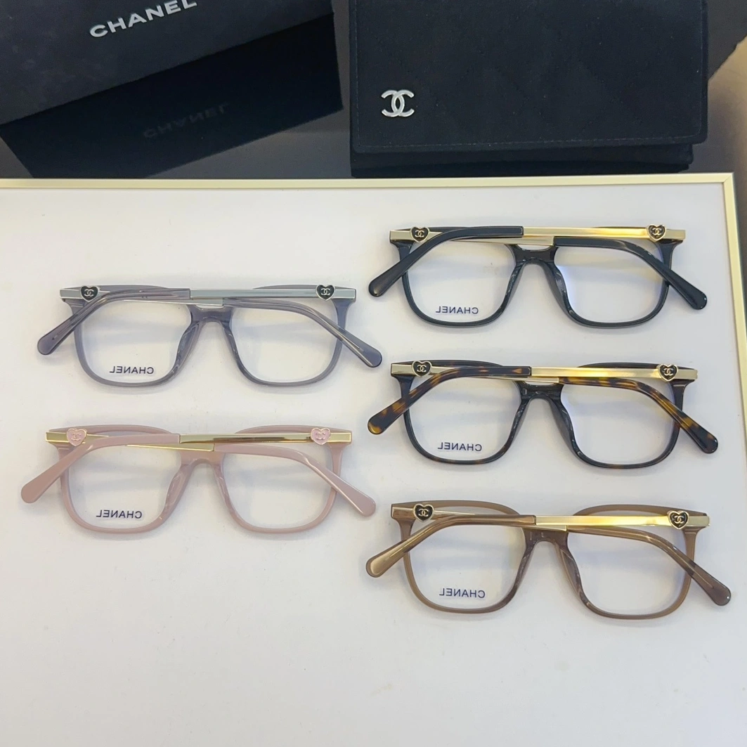 Chanel Goggles StreetReady 8299