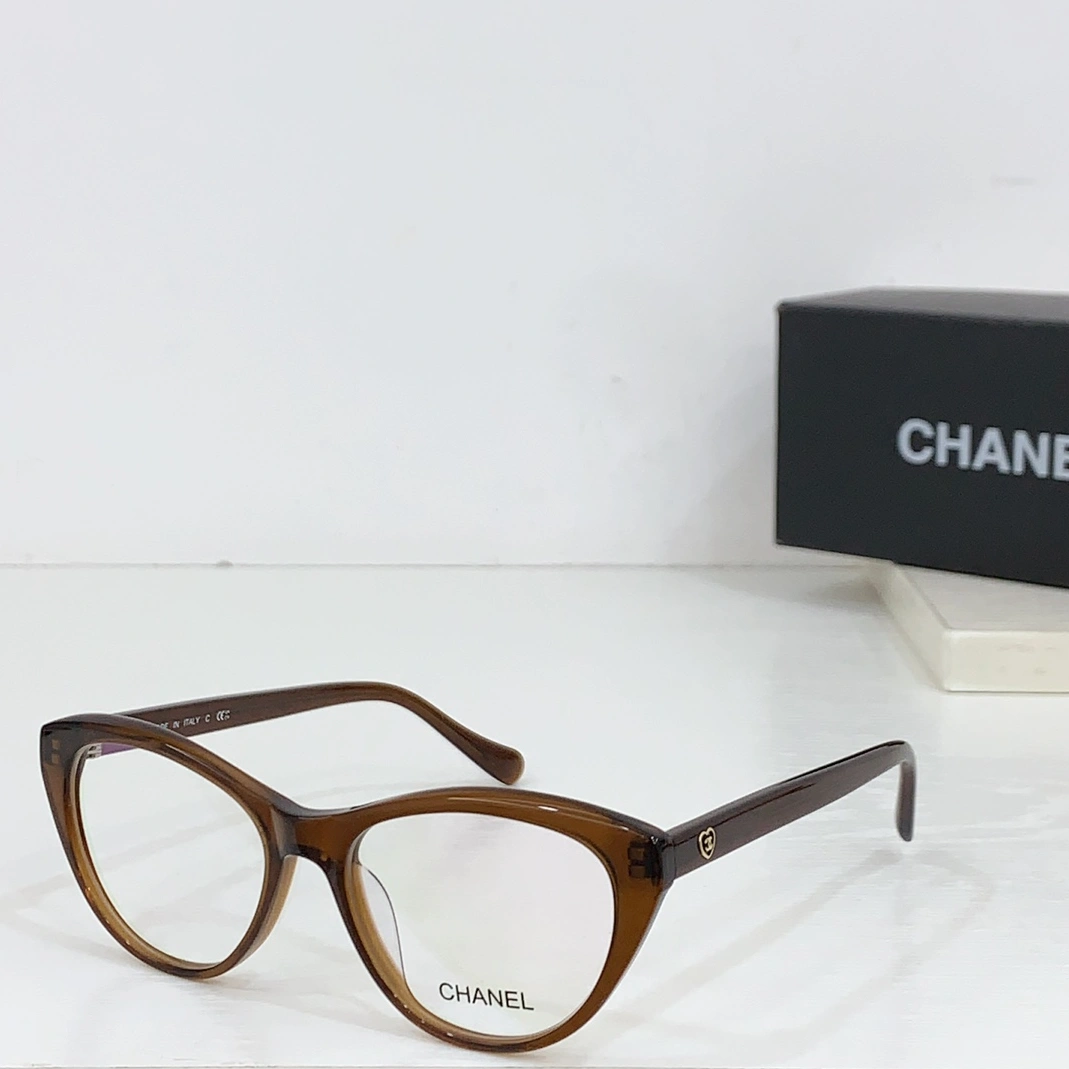 Chanel Goggles Trendsetting 4817