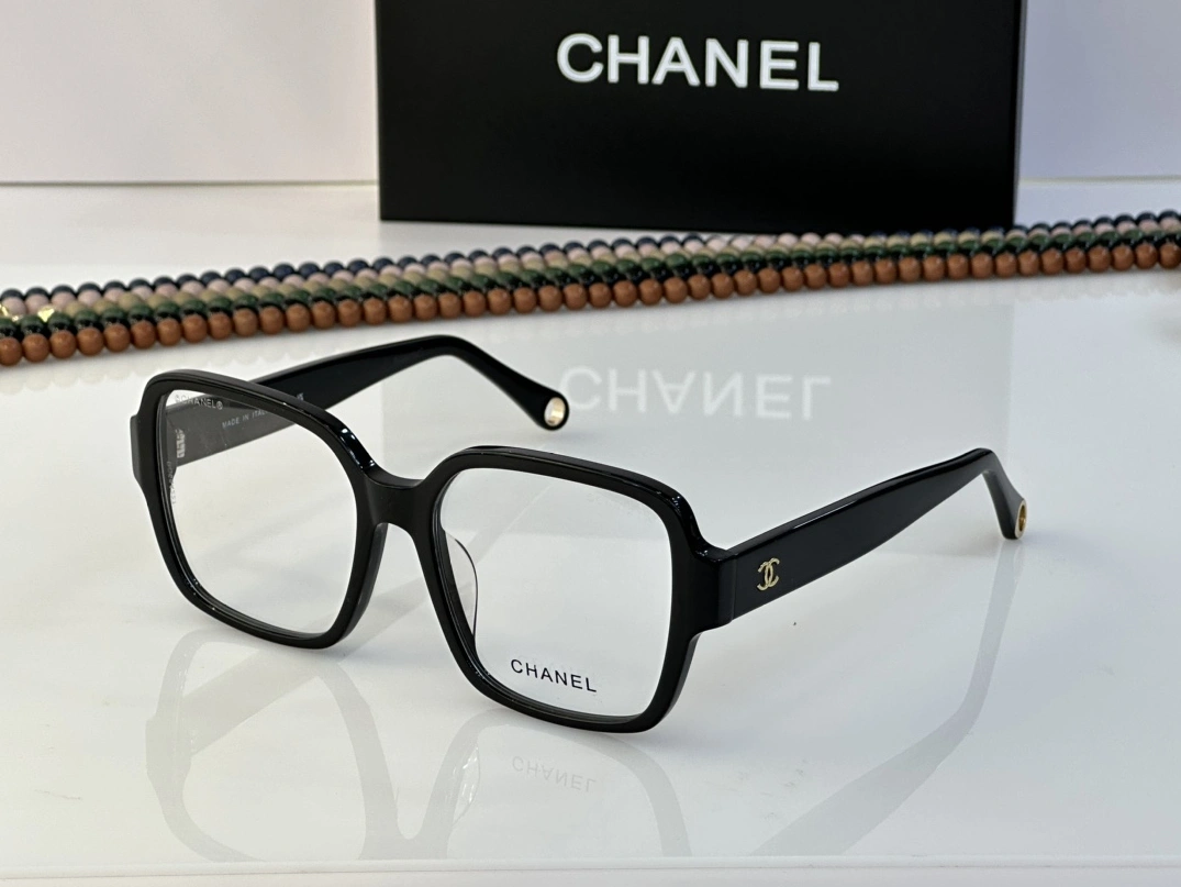 Chanel Goggles Unique 3669