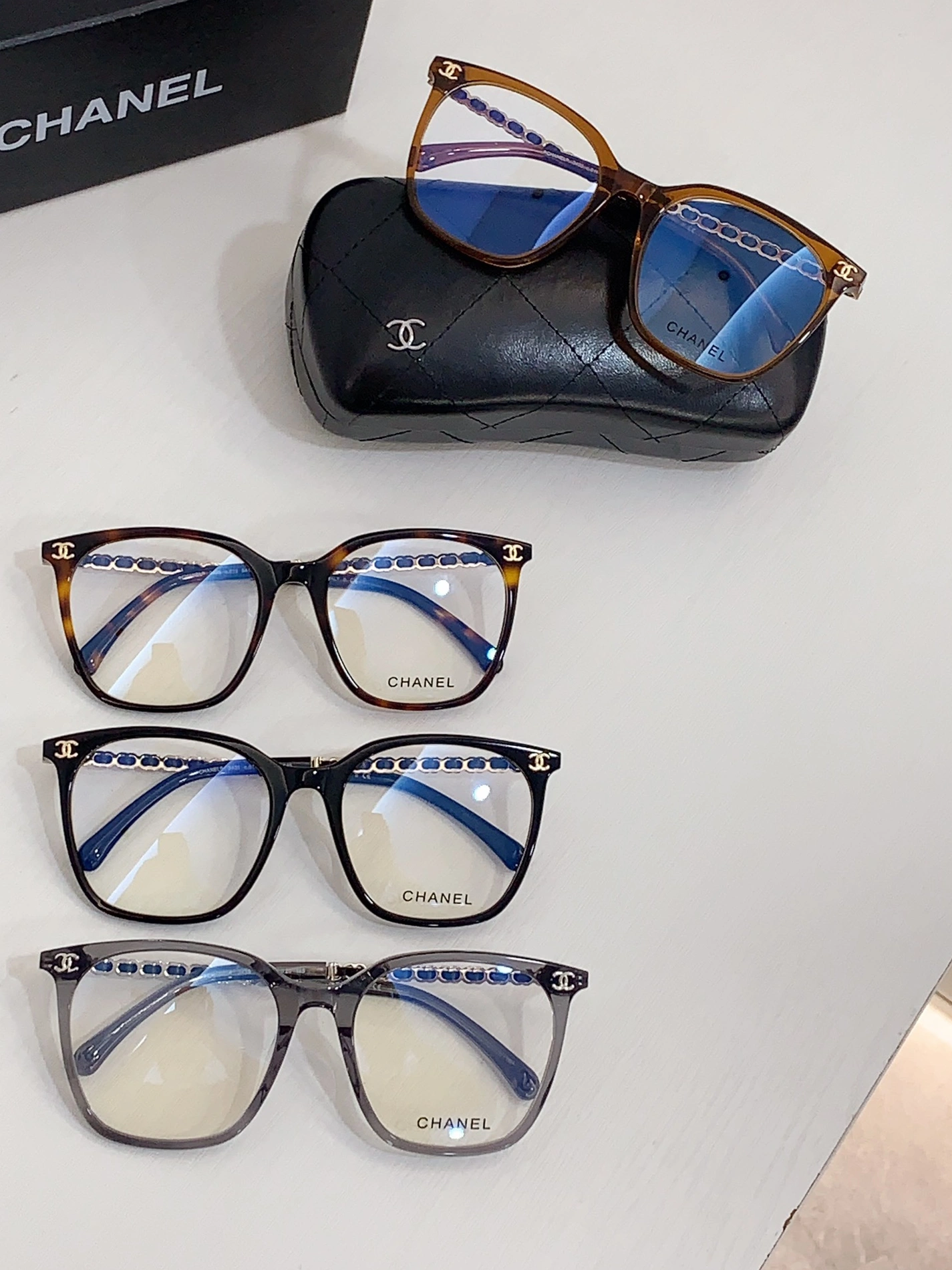 Chanel Goggles UrbanStyle 8977