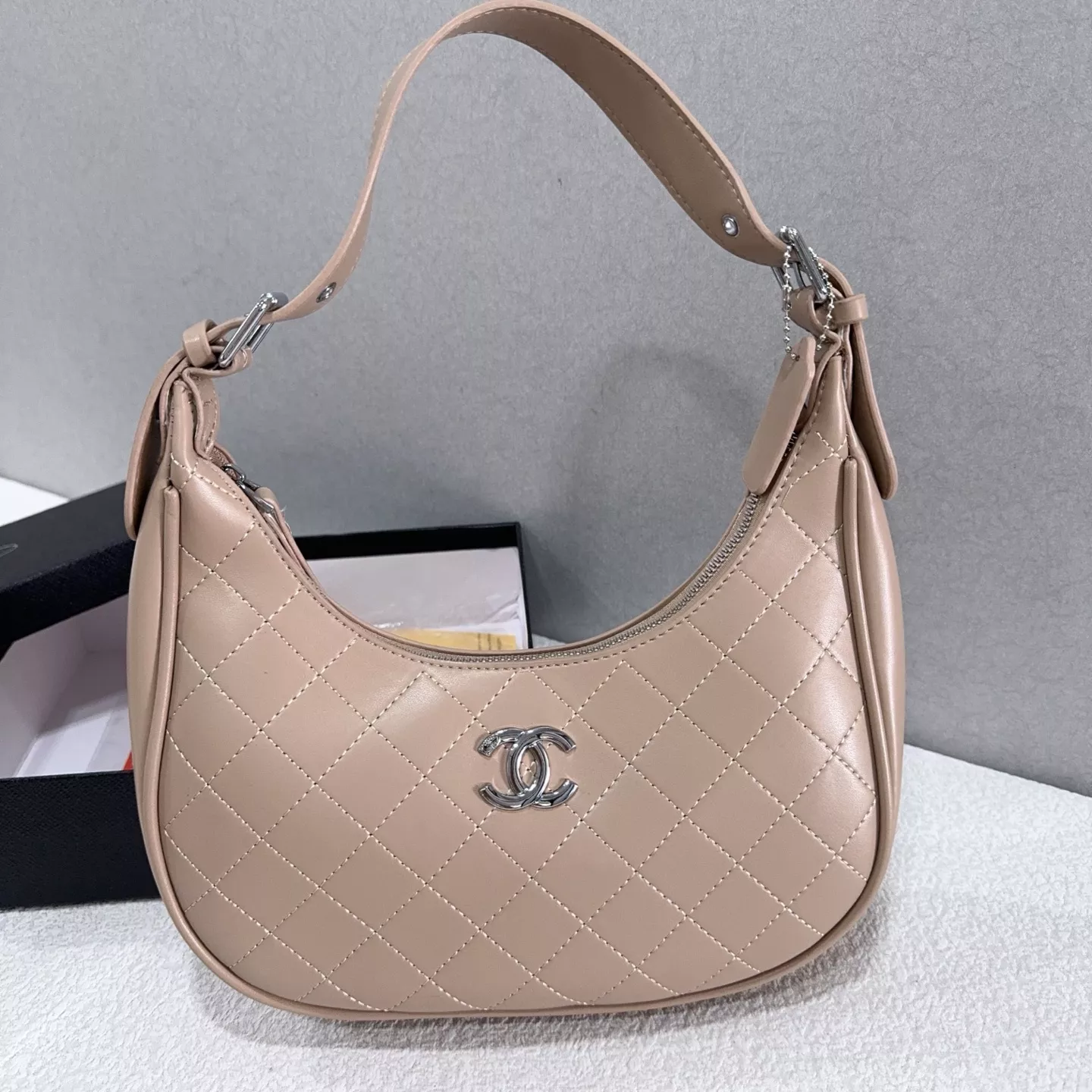 Chanel Handbags For Women Trendsetting 9359