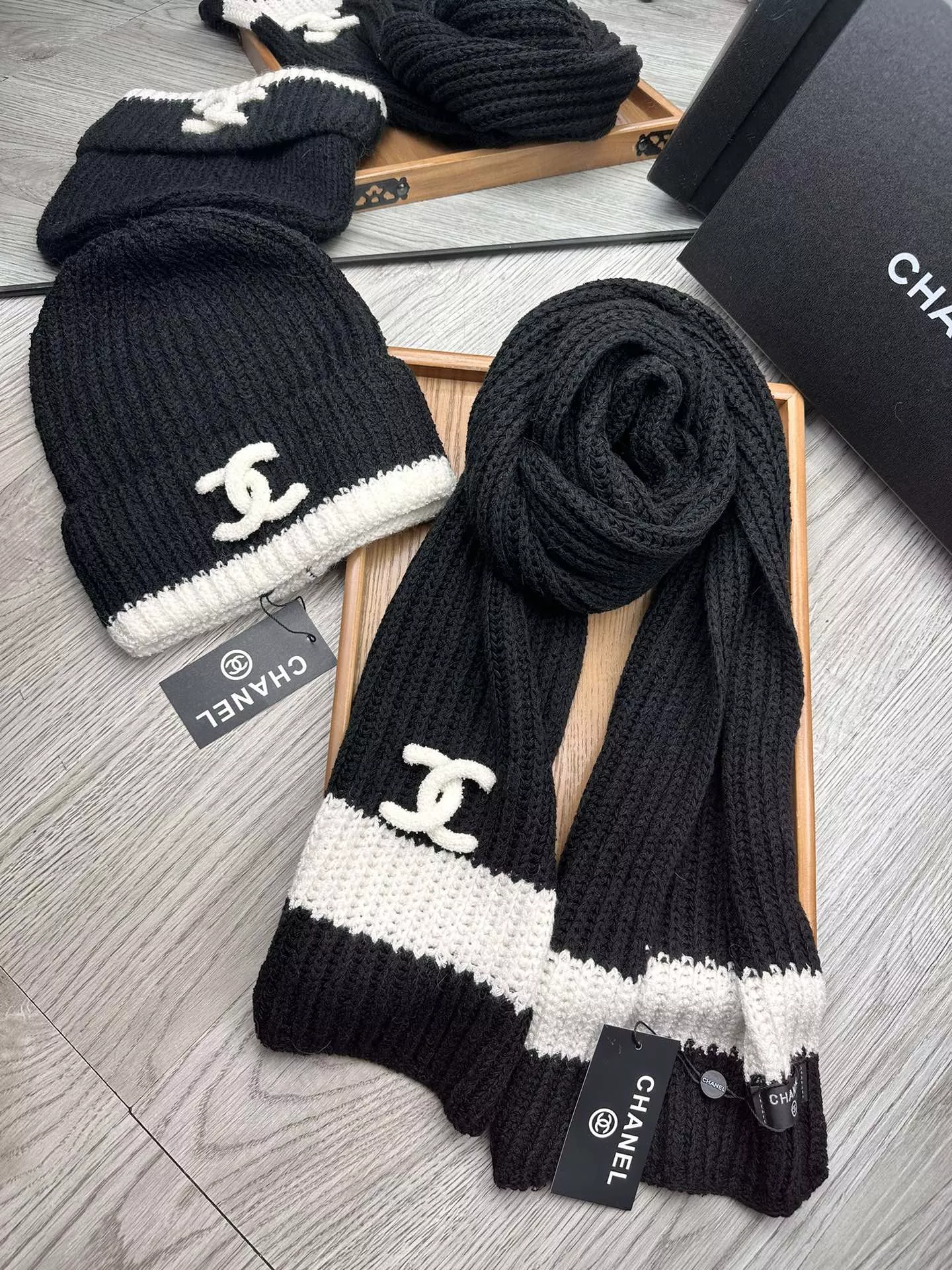 Chanel Hat and Scarf Set Affordable 2646