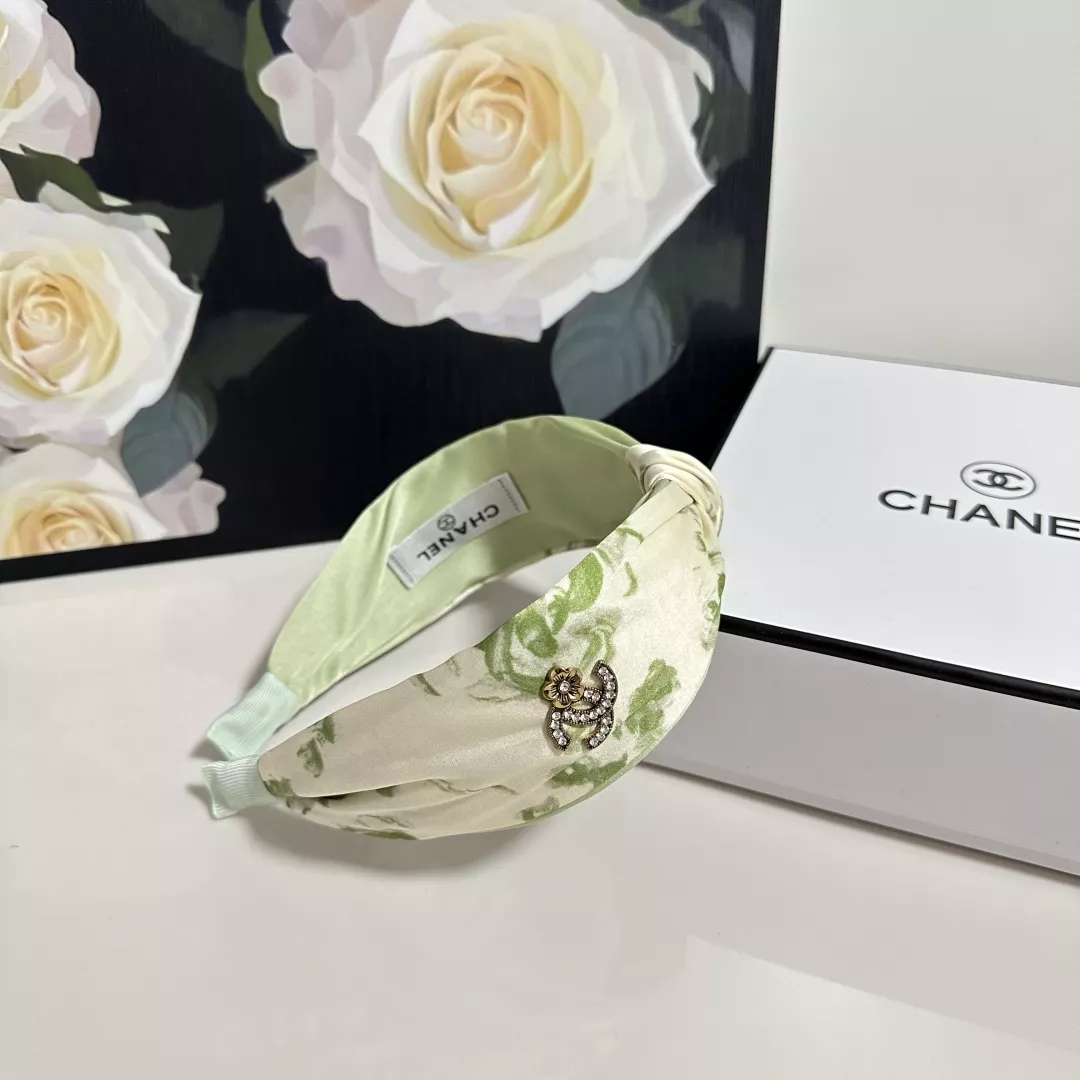 Chanel Headband EyeCatching 8486