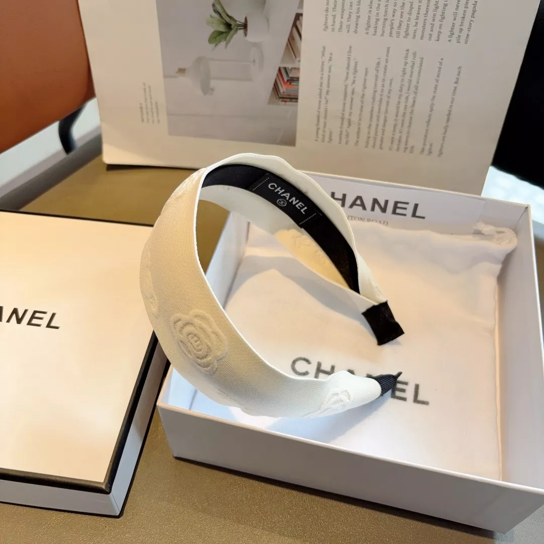 Chanel Headband For Women Stylish 3518