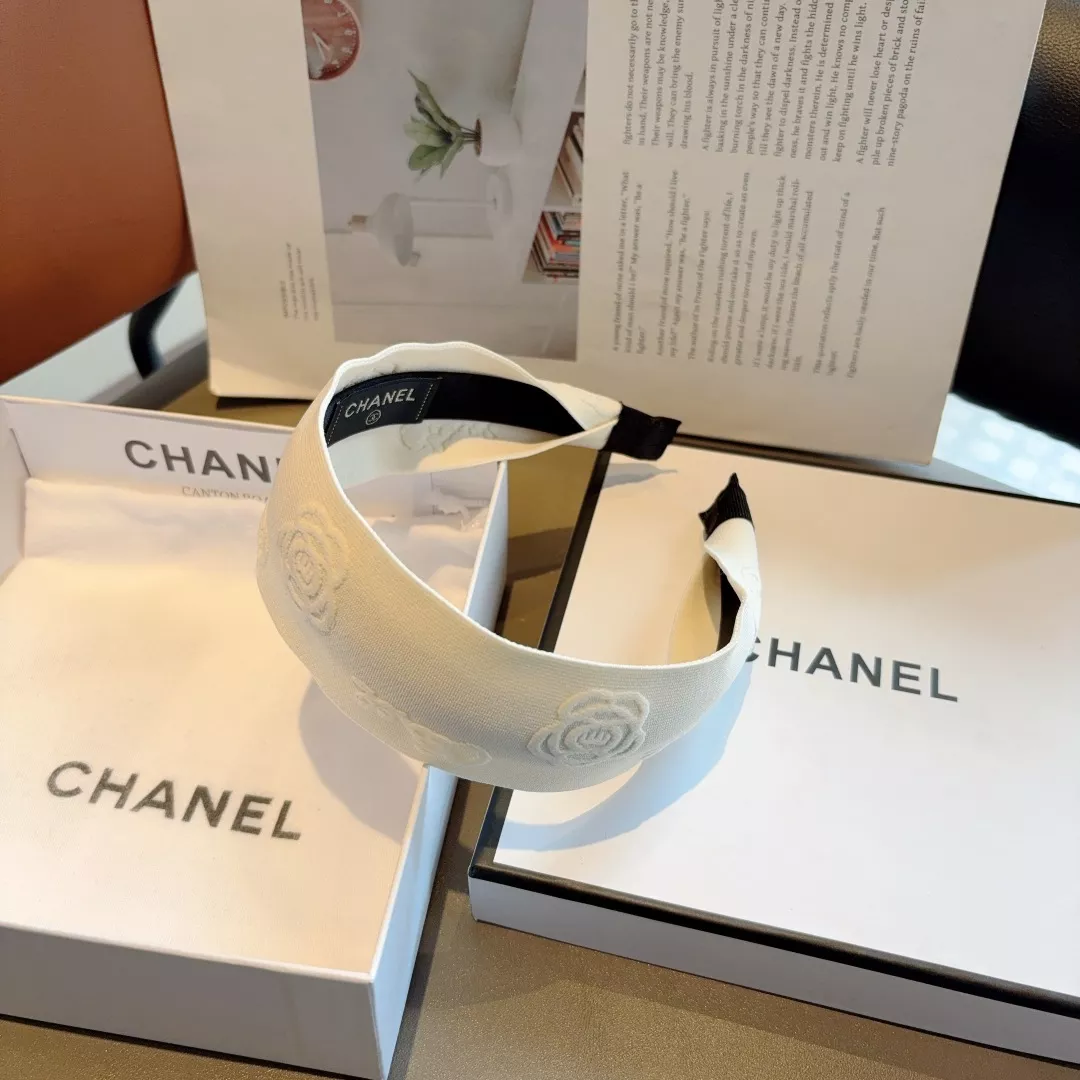Chanel Headband For Women Stylish 3518