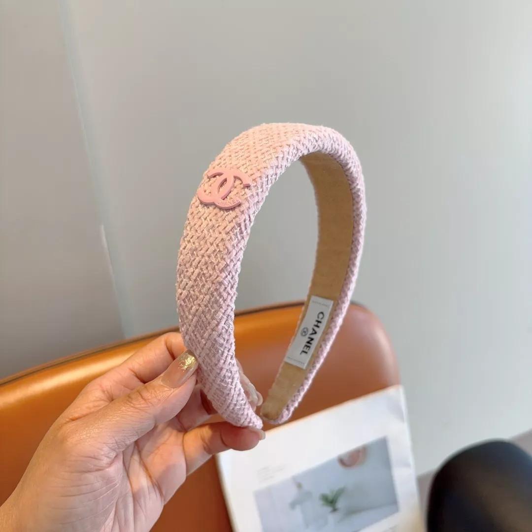 Chanel Headband For Women Trendsetting 7375