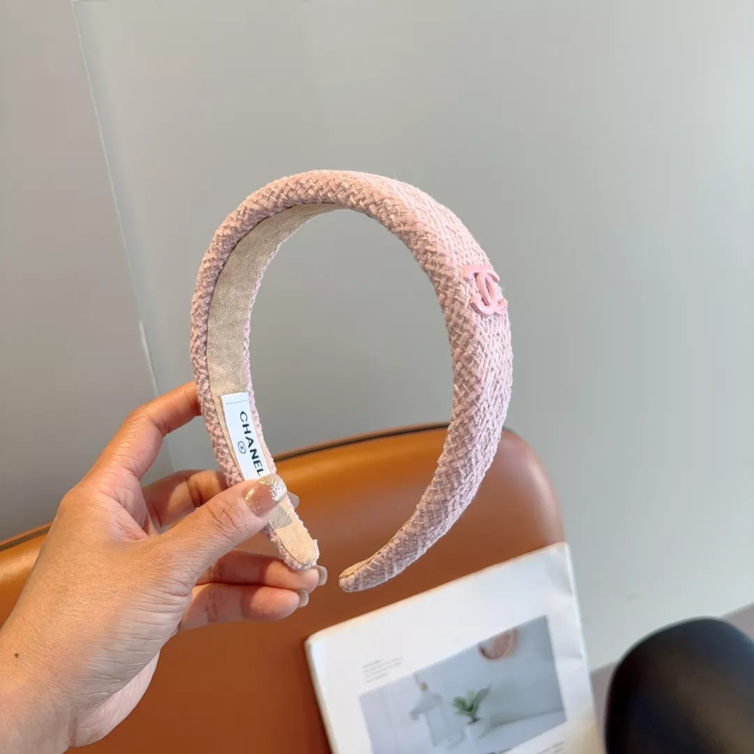 Chanel Headband For Women Trendsetting 7375