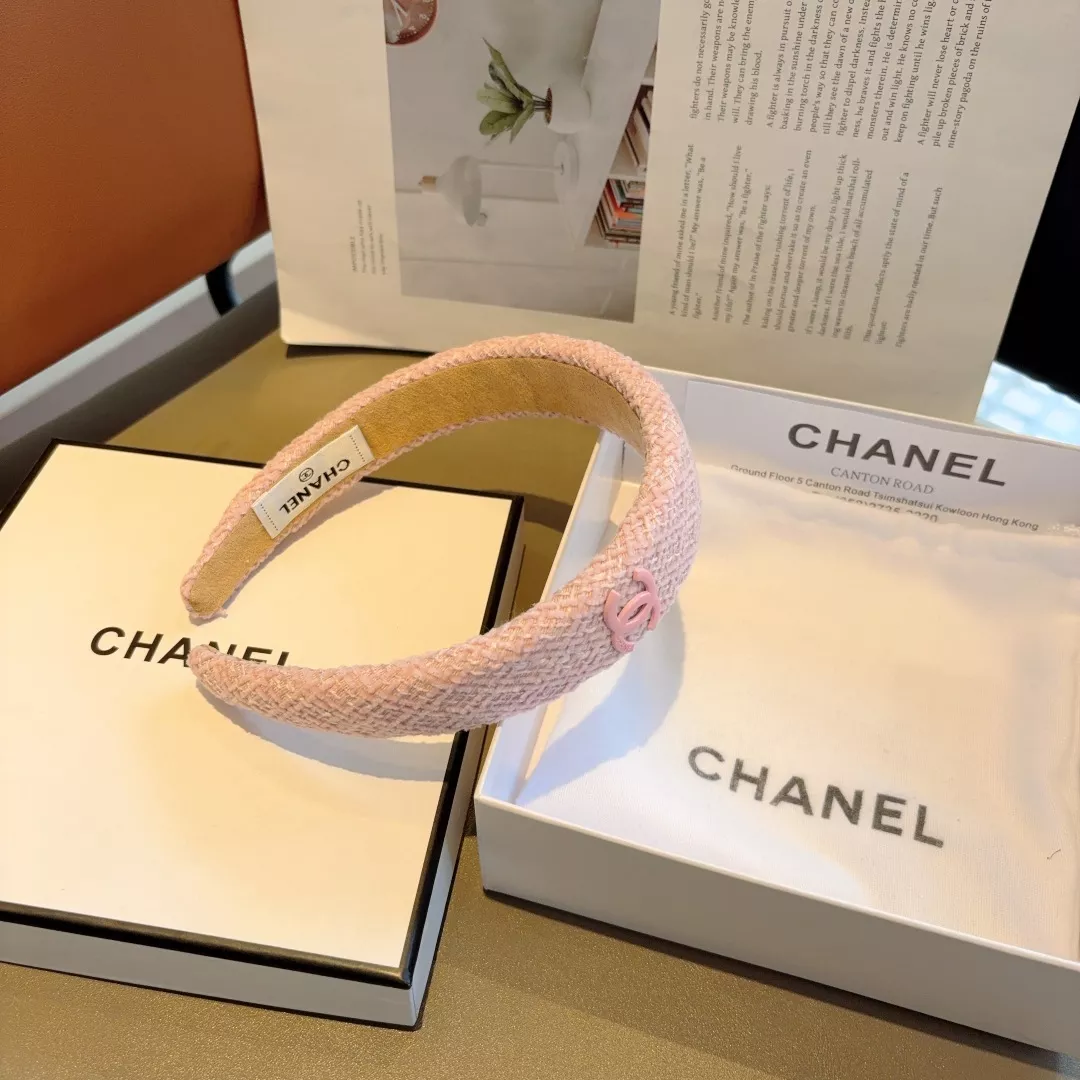 Chanel Headband For Women Trendsetting 7375