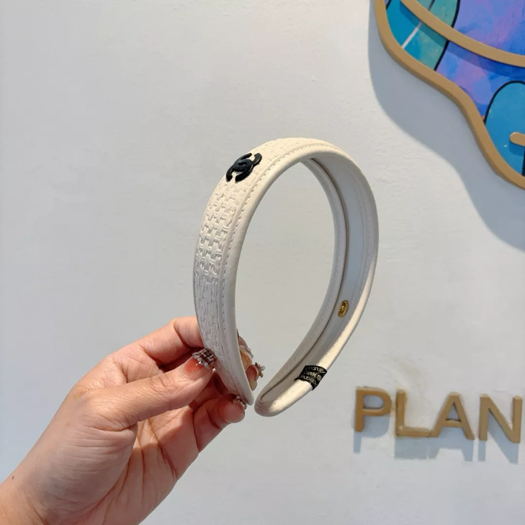Chanel Headband For Women Unique 9399