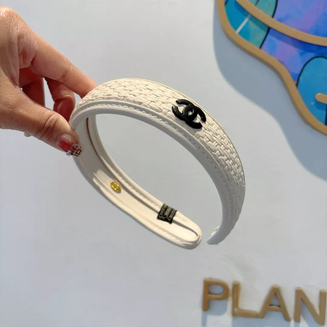 Chanel Headband For Women Unique 9399