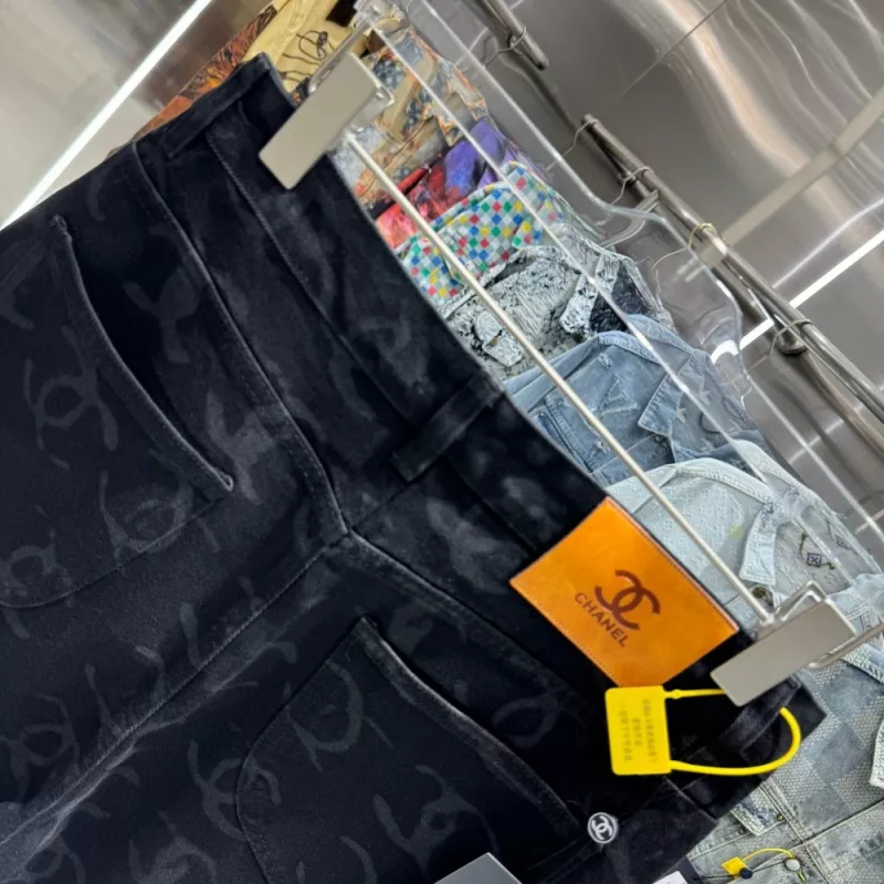 Chanel Jeans For Unisex Vibrant 8011