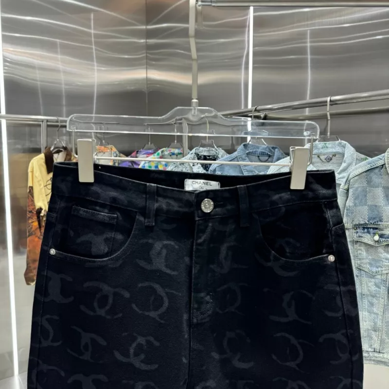 Chanel Jeans For Unisex Vibrant 8011