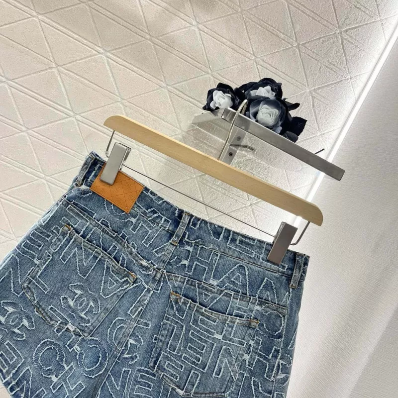 Chanel Jeans For Women Durable 3575