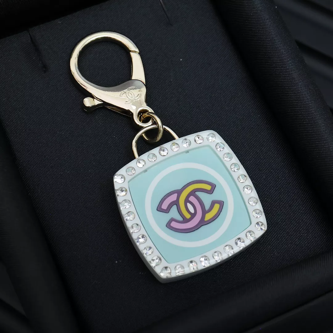 Chanel Key Holder And Bag Buckle Sophisticated 2677