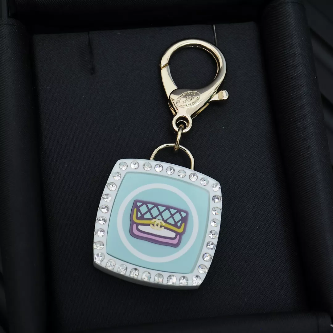 Chanel Key Holder And Bag Buckle Sophisticated 2677