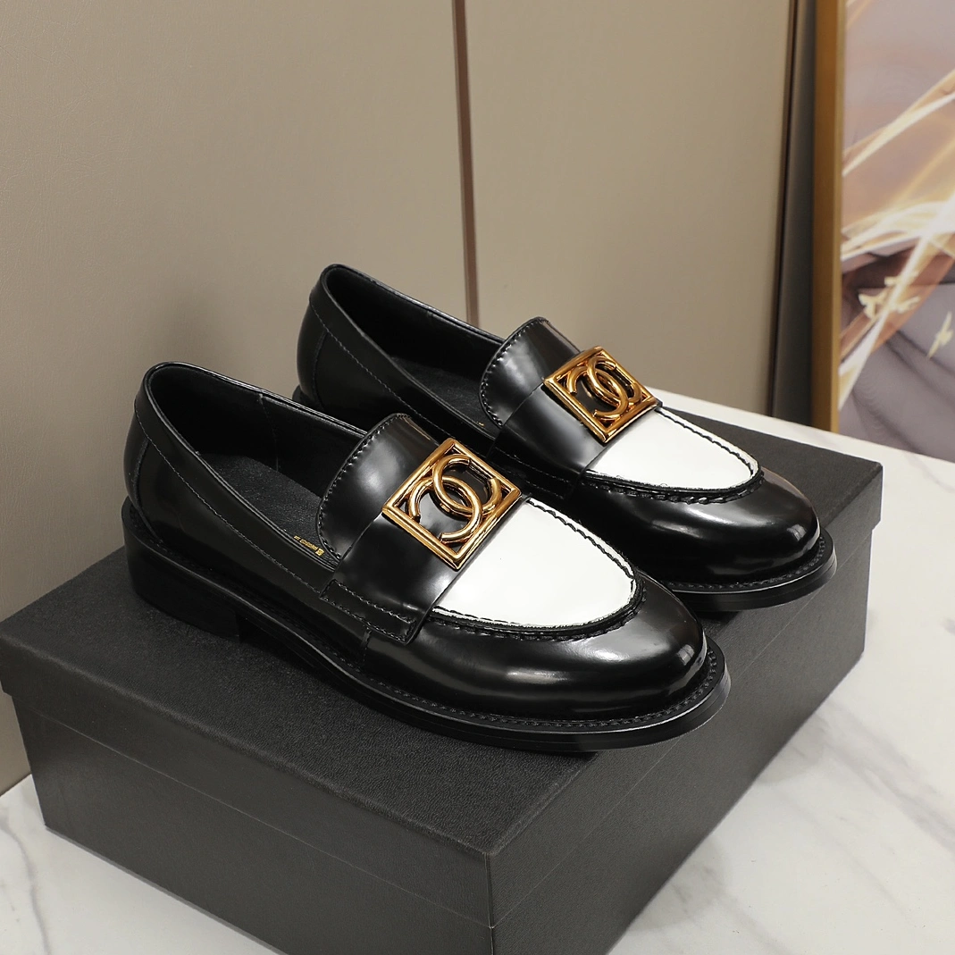 Chanel Leather Shoes For Women Bright 1061