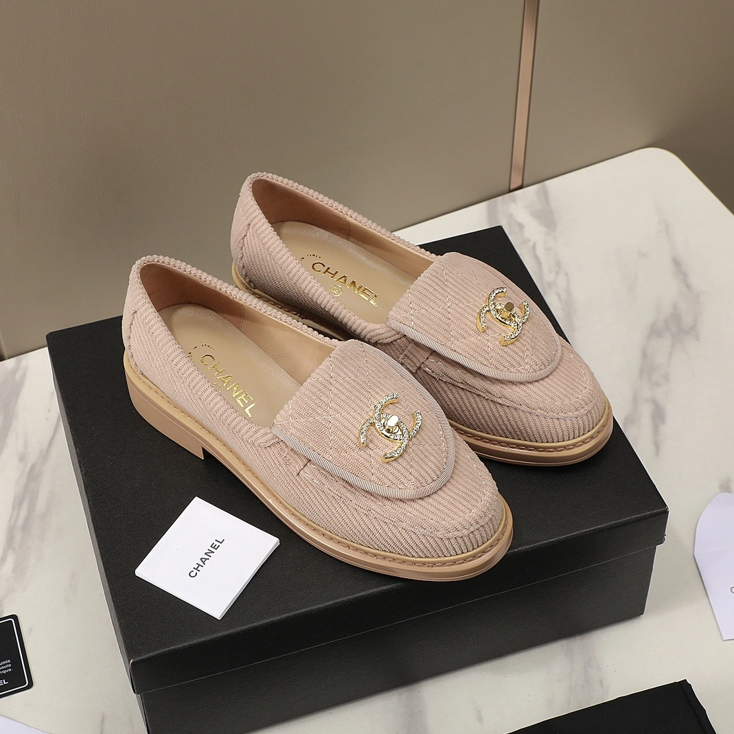 Chanel Leather Shoes For Women Compact 5469