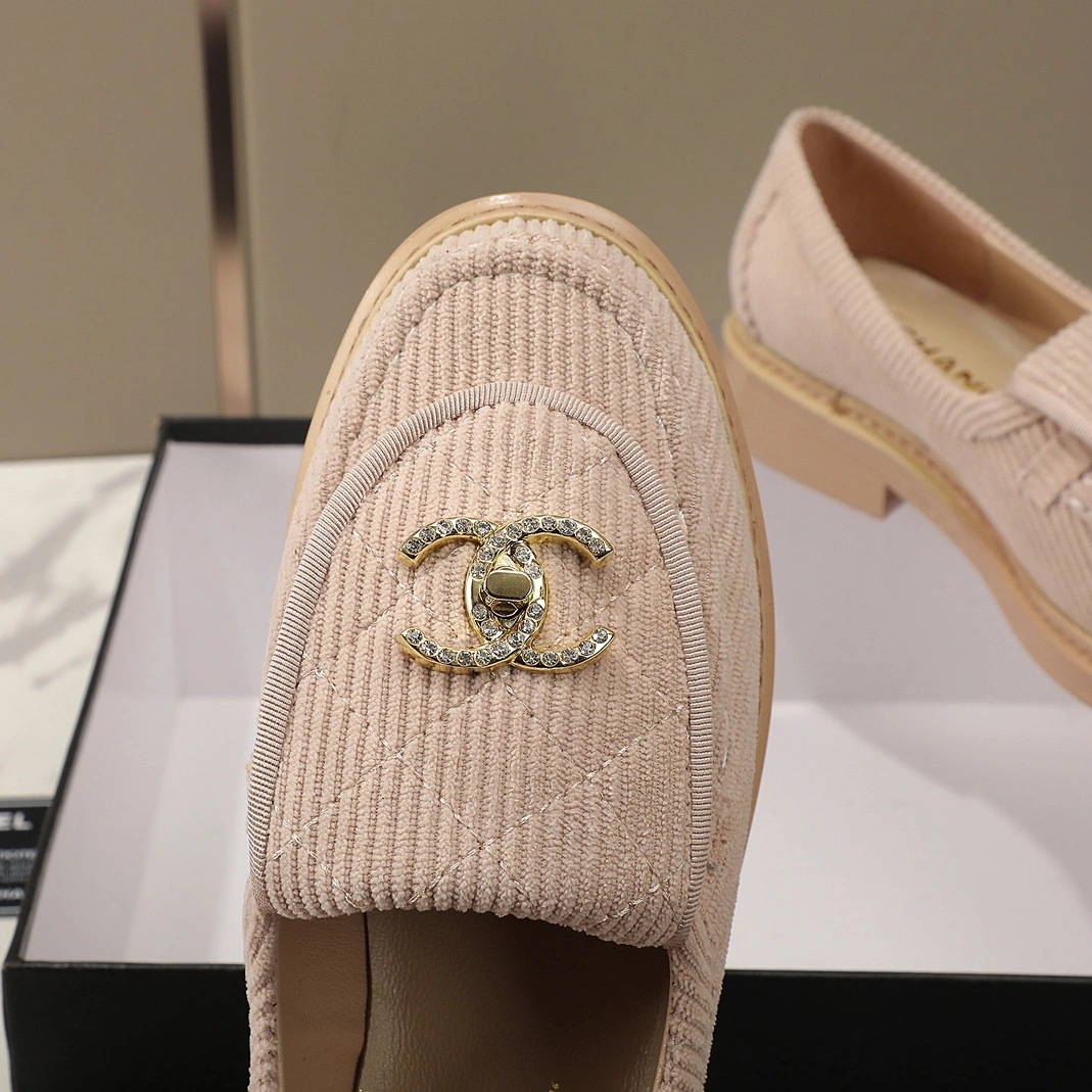 Chanel Leather Shoes For Women Compact 5469