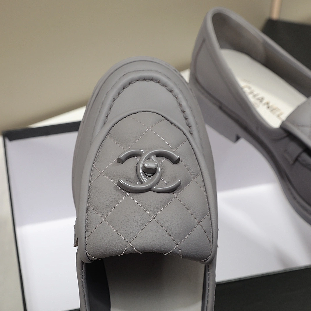 Chanel Leather Shoes For Women GoodFit 8879