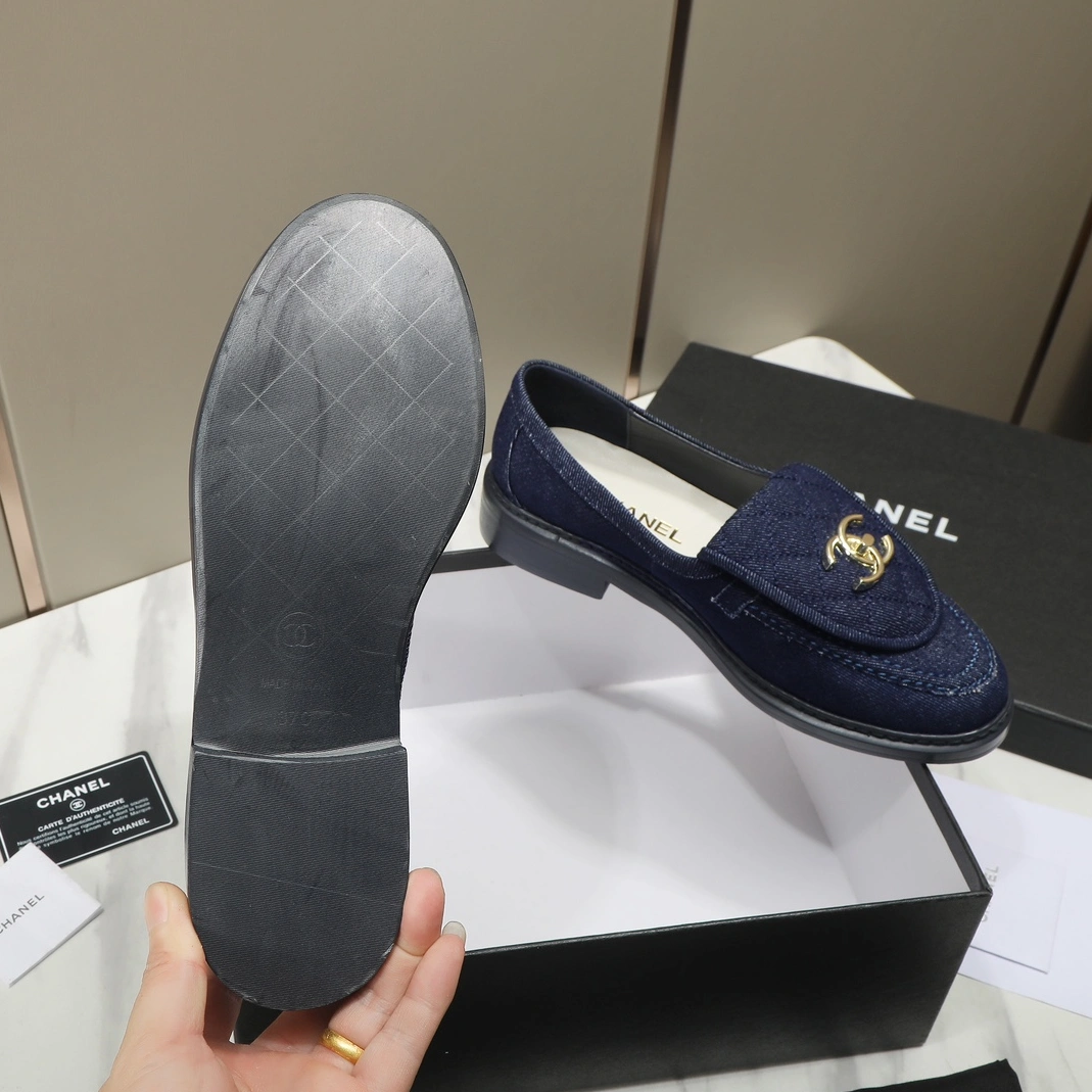 Chanel Leather Shoes For Women Modern 1810