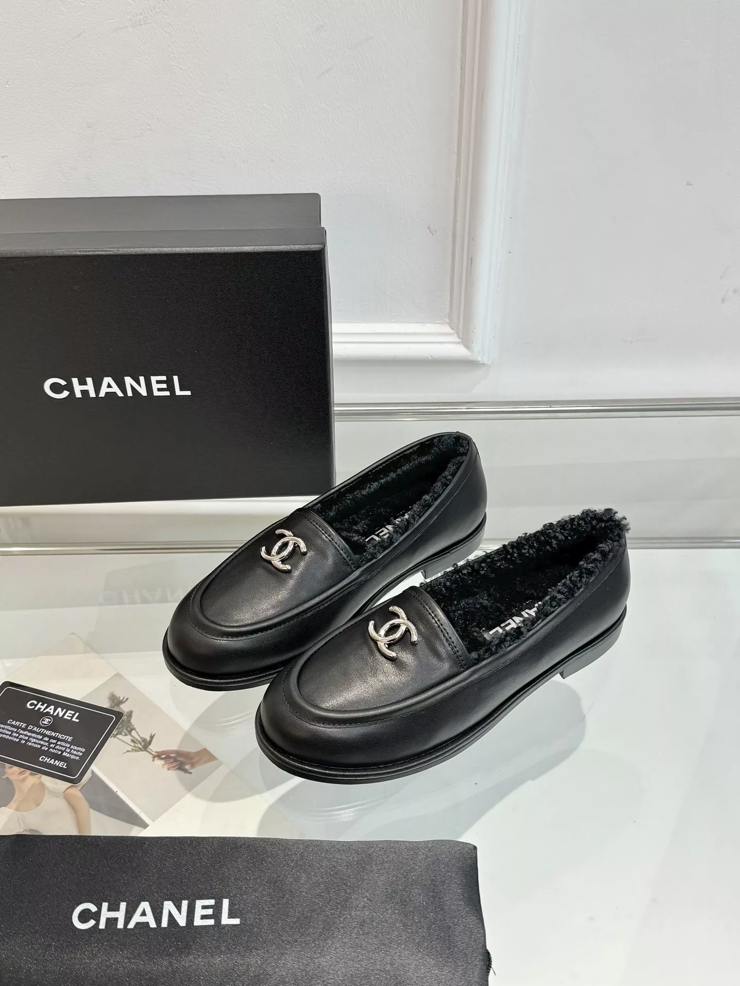 Chanel Leather Shoes For Women Reliable 8272