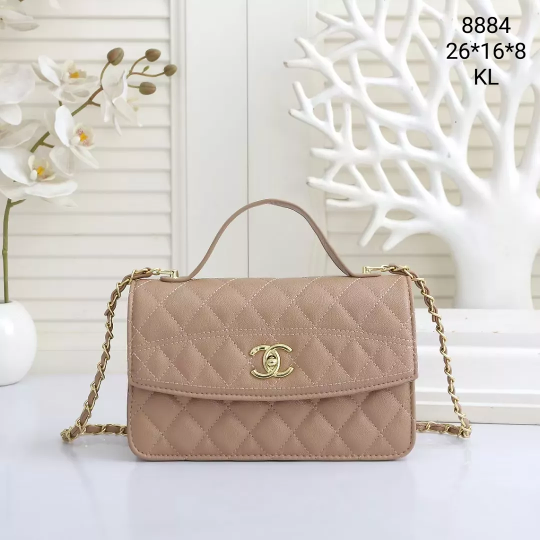 Chanel Messenger Bags For Women Lightweight 3946