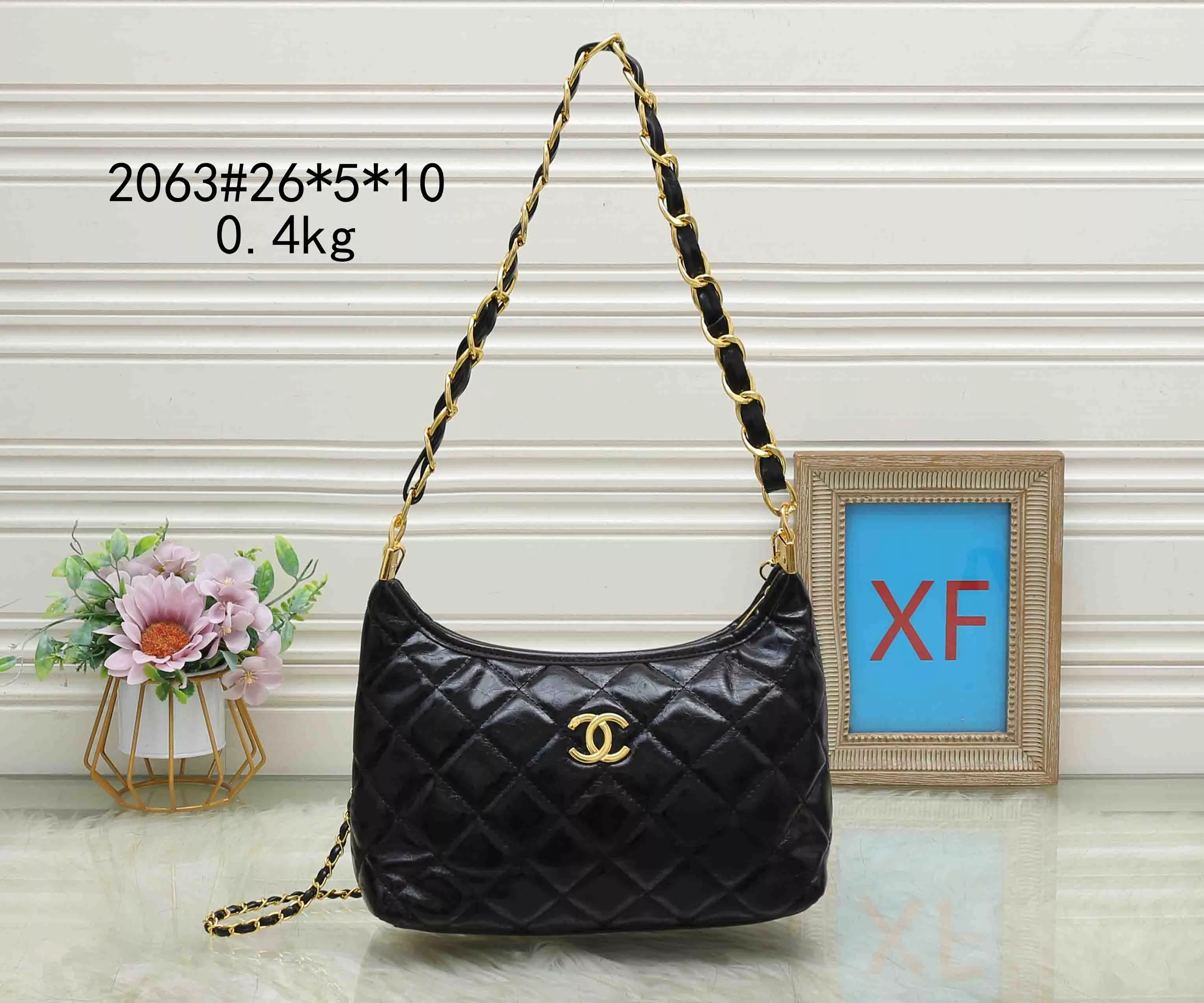 Chanel Messenger Bags For Women StreetReady 3895