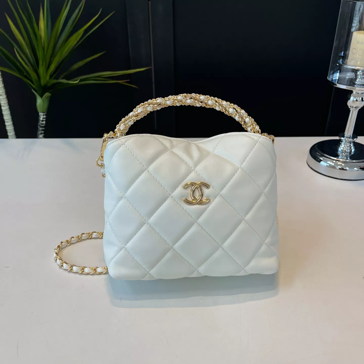 Chanel Messenger Bags For Women Stylish 4337