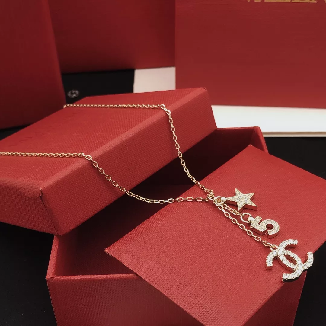 Chanel Necklaces Bright 5180