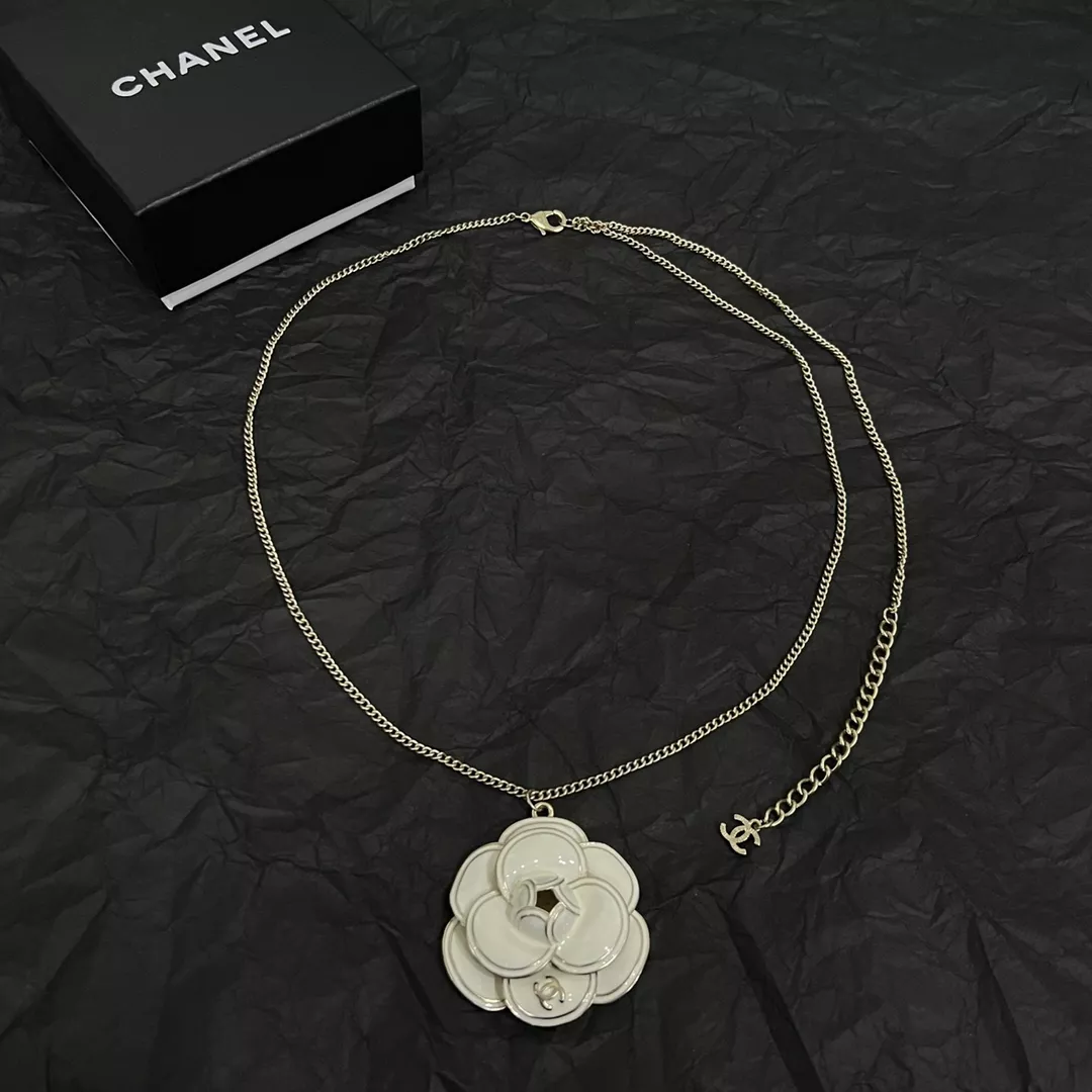 Chanel Necklaces For Women Versatile 2378
