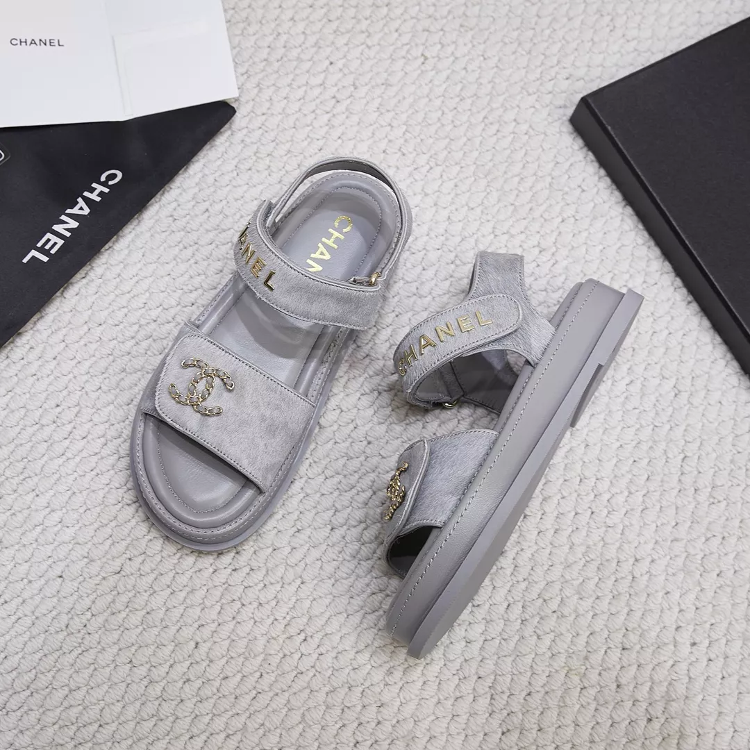 Chanel Sandal For Women Elegant 8101