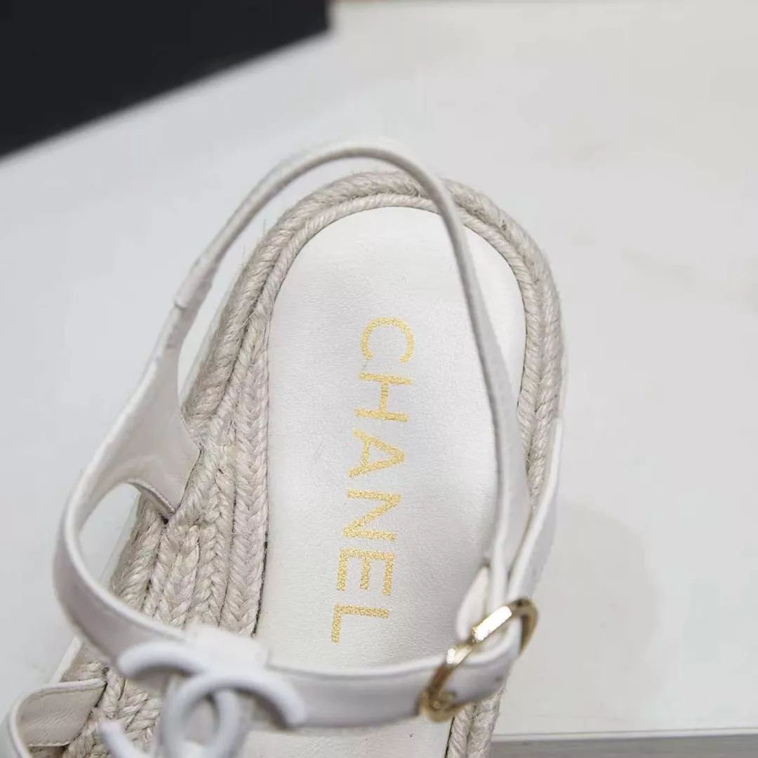 Chanel Sandal For Women EyeCatching 3214